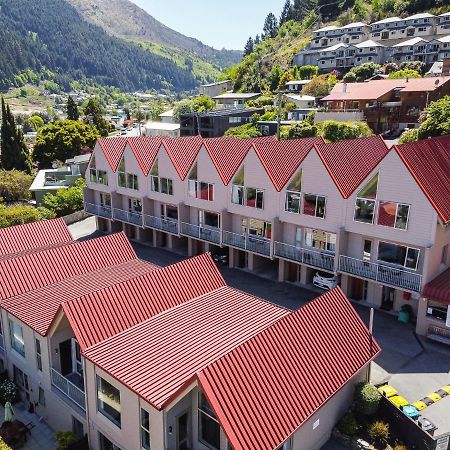 Turner Heights Townhouses Queenstown Exterior photo